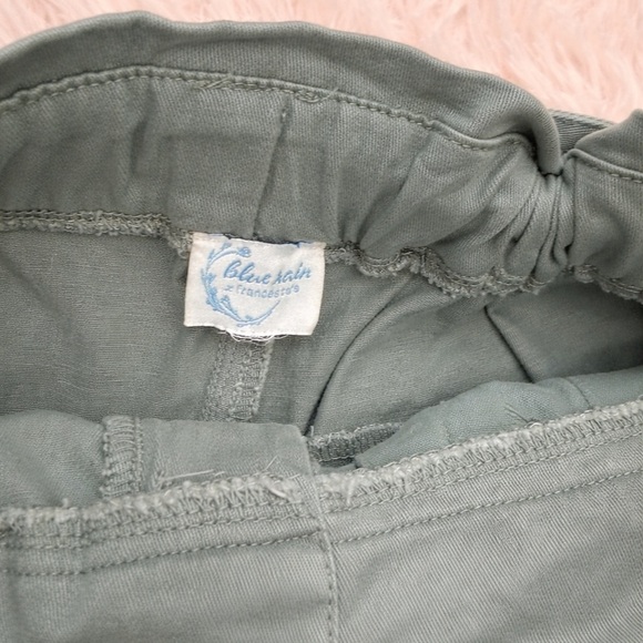 Blue Rain by Francesca’s Sage Green Waist Belted Shorts - Picture 3 of 3